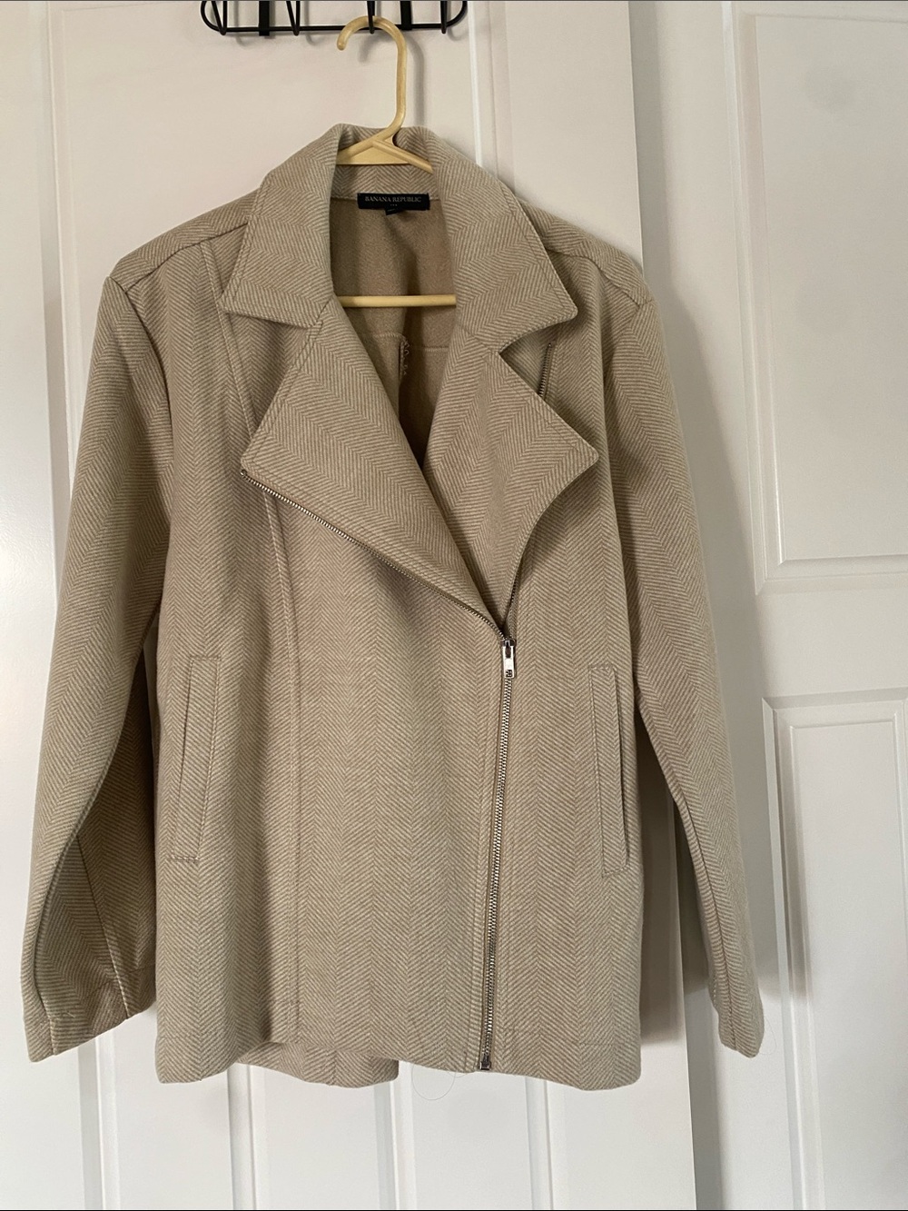 Banana Republic Women's Cream Herringbone Asymmetric Zip Pea Coat